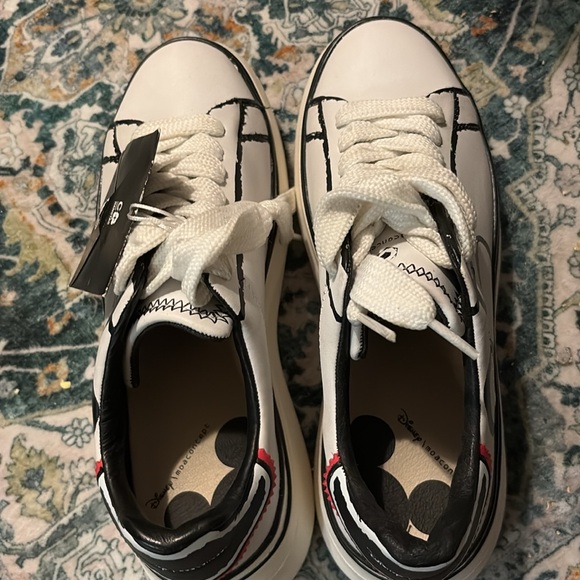 NWT - Picture 2 of 5